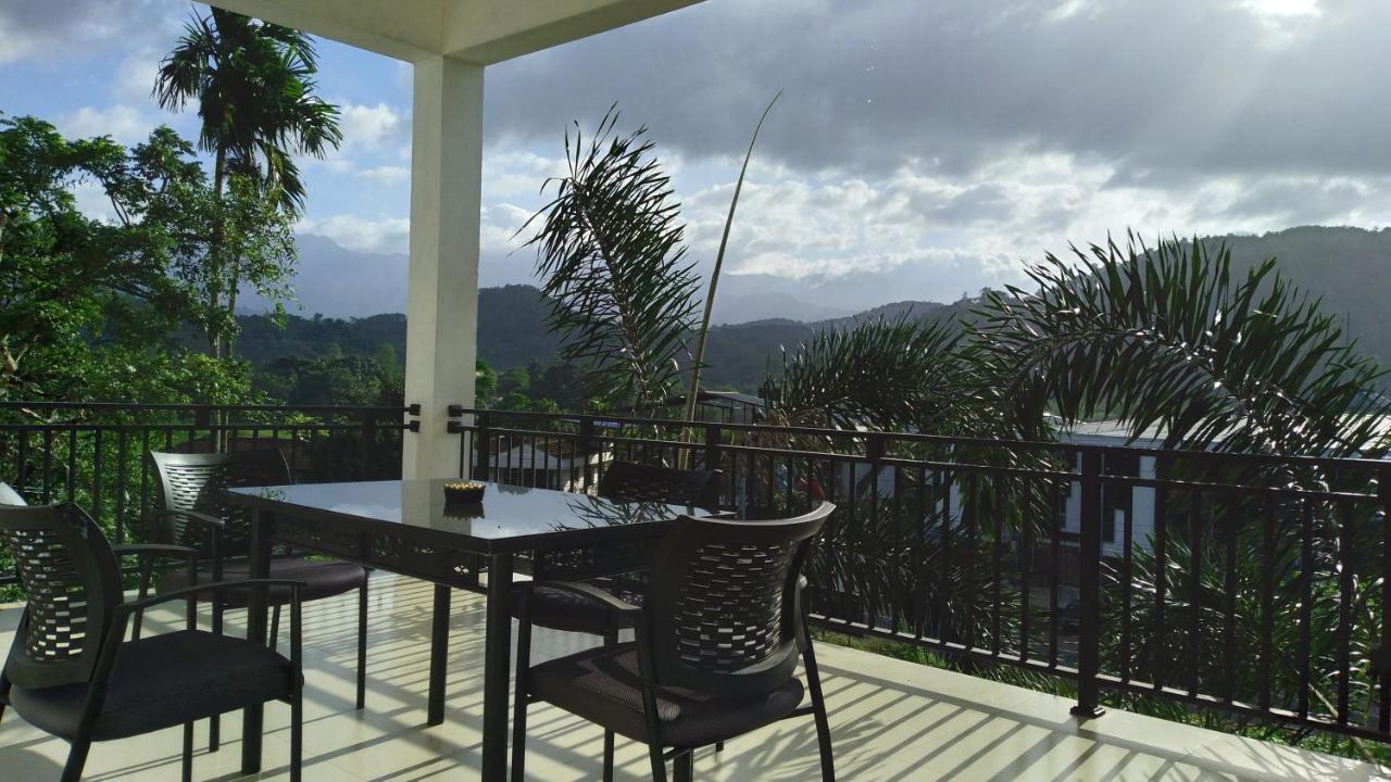 Hôtel Akoya Pearl à Ratnapura Extérieur photo