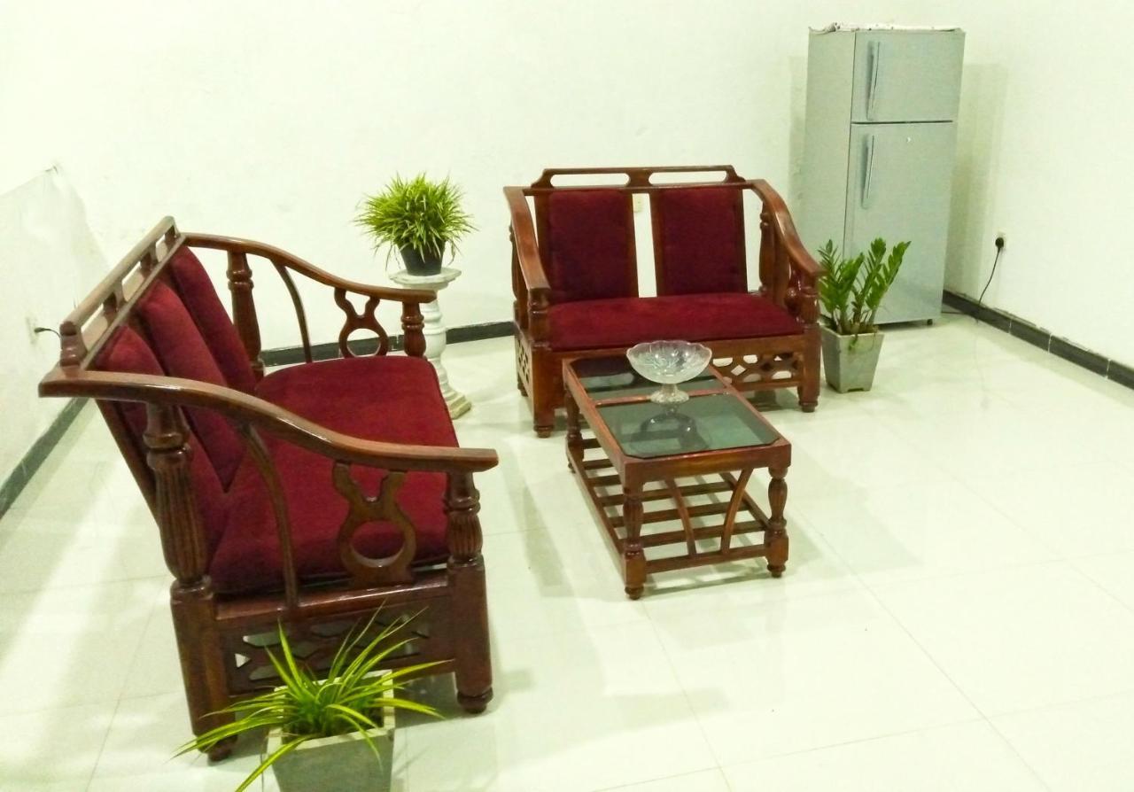 Hôtel Akoya Pearl à Ratnapura Extérieur photo